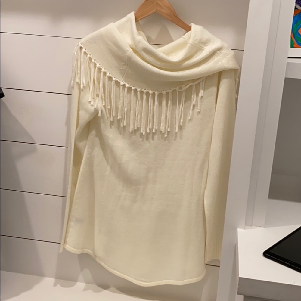 THML sweater